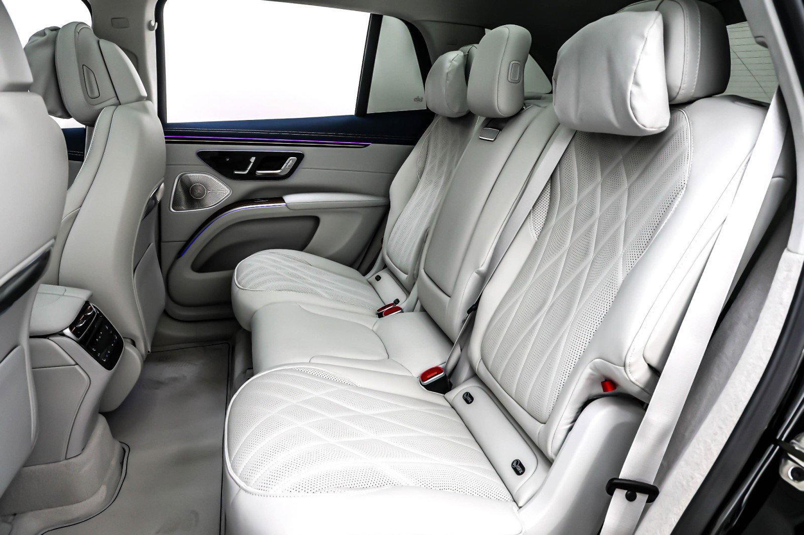 New 2026 Black Mercedes-Benz EQS 550 4MATIC® SUV image 26
