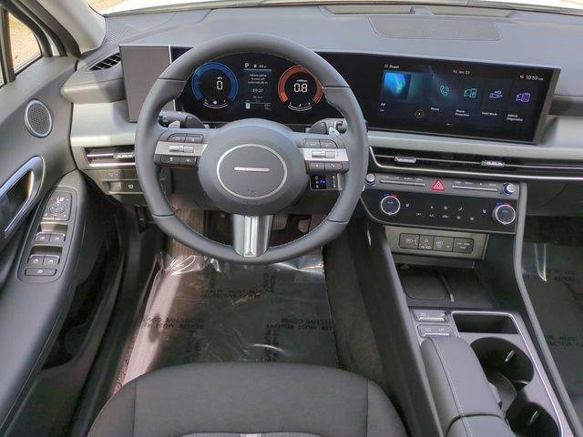 New 2026 White Hyundai SEL Sport image 15