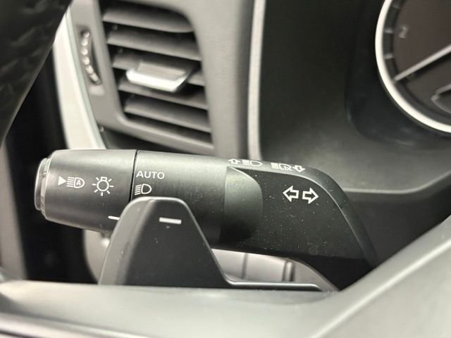 Used 2025 Blue Nissan SV image 18