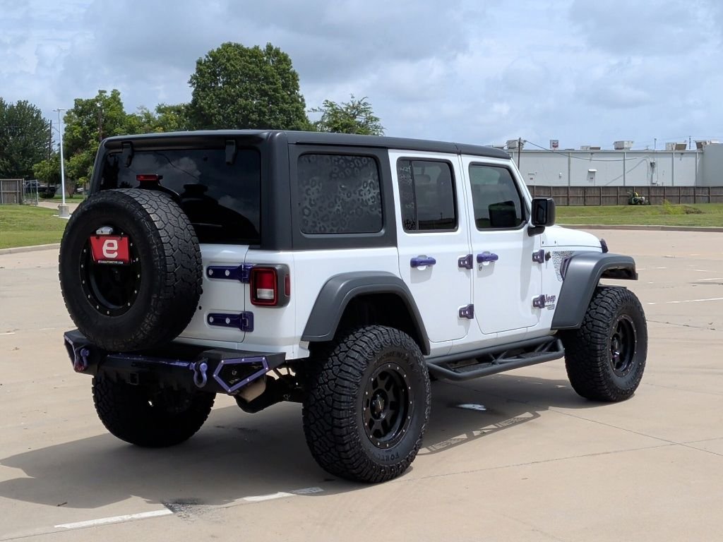 Used 2020 White Jeep Unlimited Sport S image 9