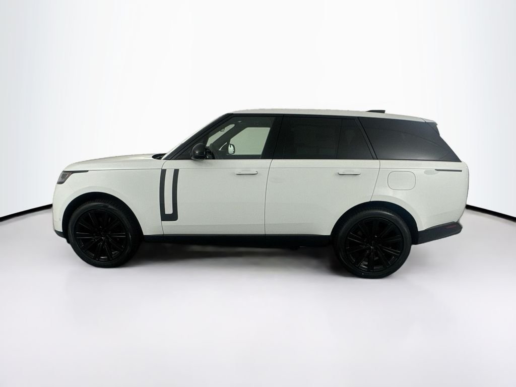 New 2026 Fuji White Land Rover SE image 8