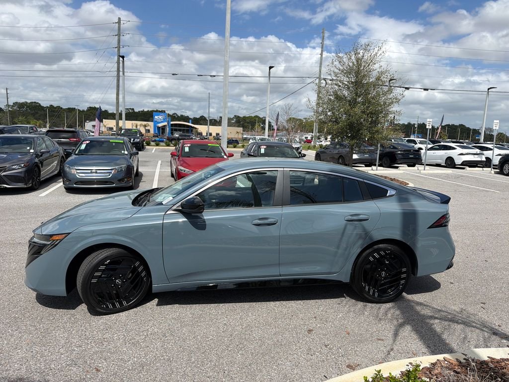 New 2026 Nissan Sentra SR 4D Sedan