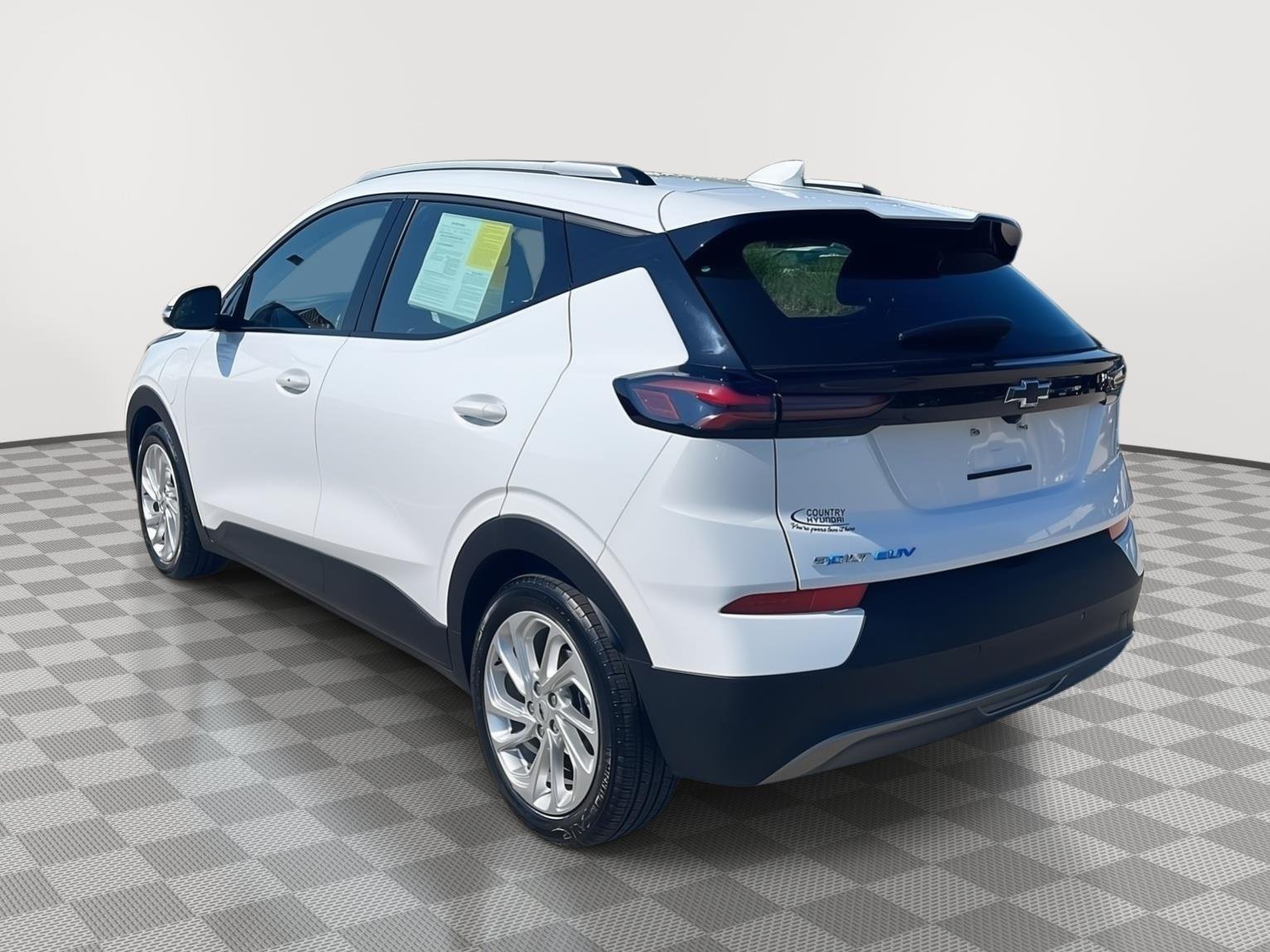 Used 2023 Summit White Chevrolet LT image 7