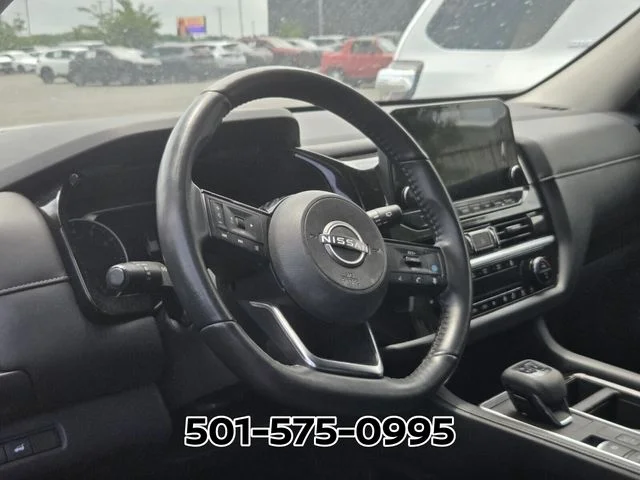 Used 2024 Gray Nissan SL image 9