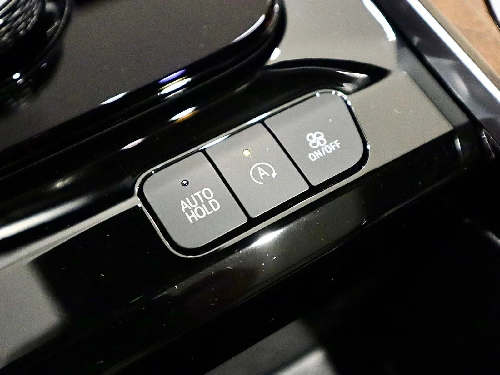 Used 2025 Deep Sea Metallic Cadillac 4WD Sport Platinum image 36