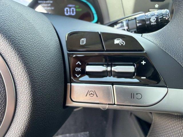 New 2026 White Hyundai Blue image 22