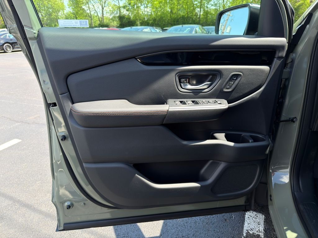 New 2026 Ash Green Metallic Honda TrailSport image 18