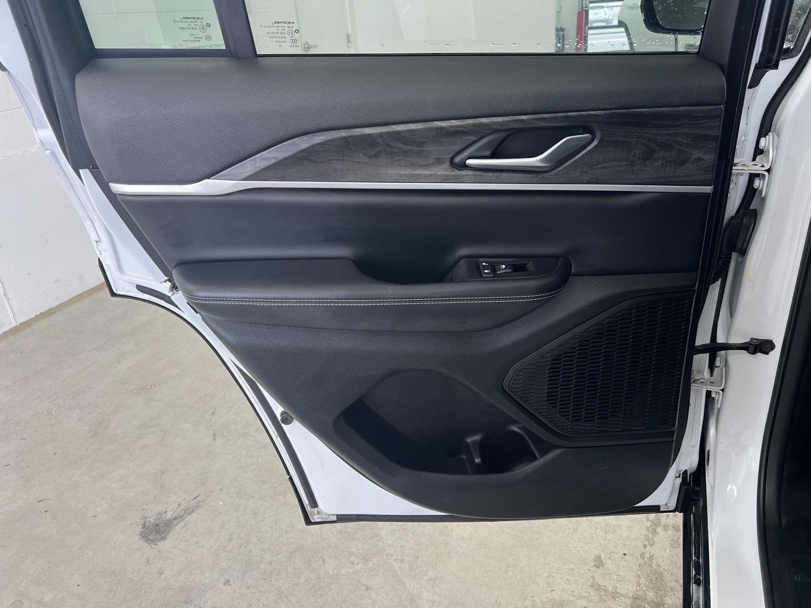 2023 Jeep Grand Cherokee Limited - Photo 23