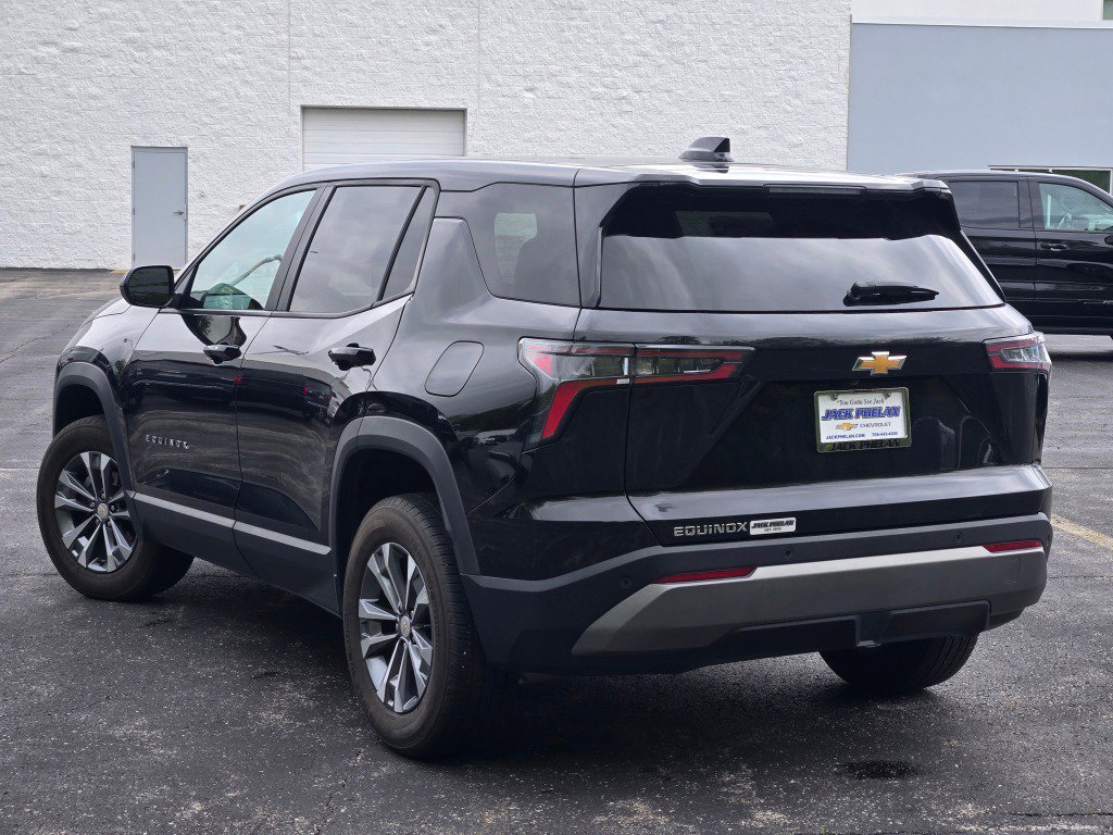 2025 Chevrolet Equinox LT - Photo 14