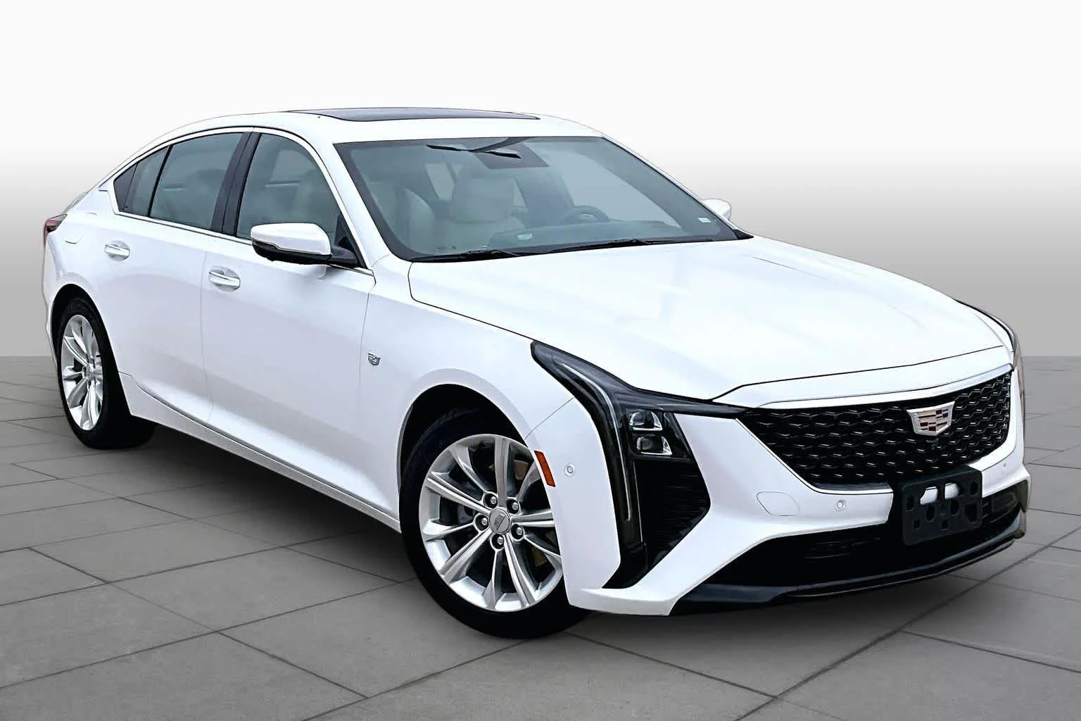 Used 2025 Summit White Cadillac Premium Luxury image 3