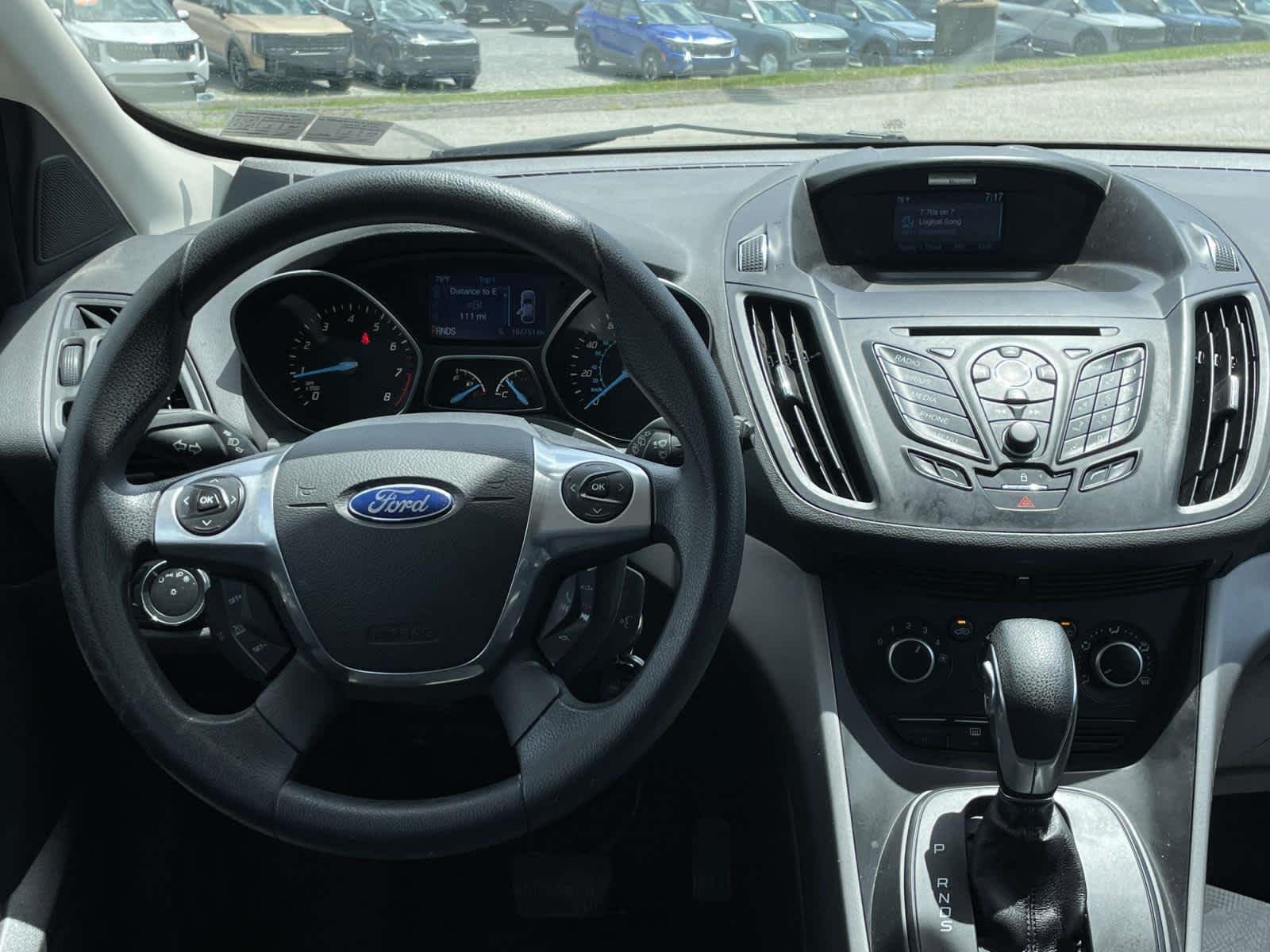 Used 2014 Ingot Silver Metallic Ford SE image 2