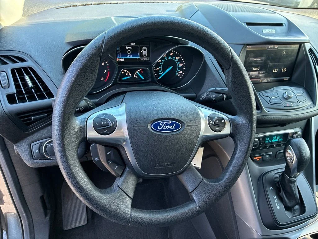 Used 2015 Gray Ford SE image 16