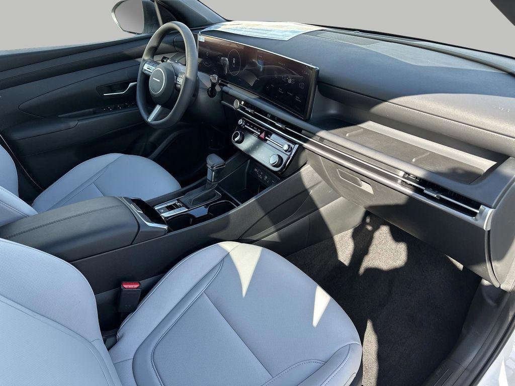 New 2026 Atlas White Hyundai SEL Activity FWD image 30