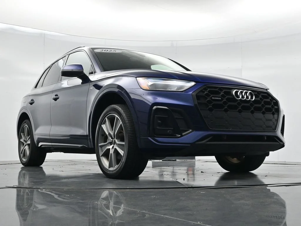 Used 2025 White Audi 45 S line Premium image 23