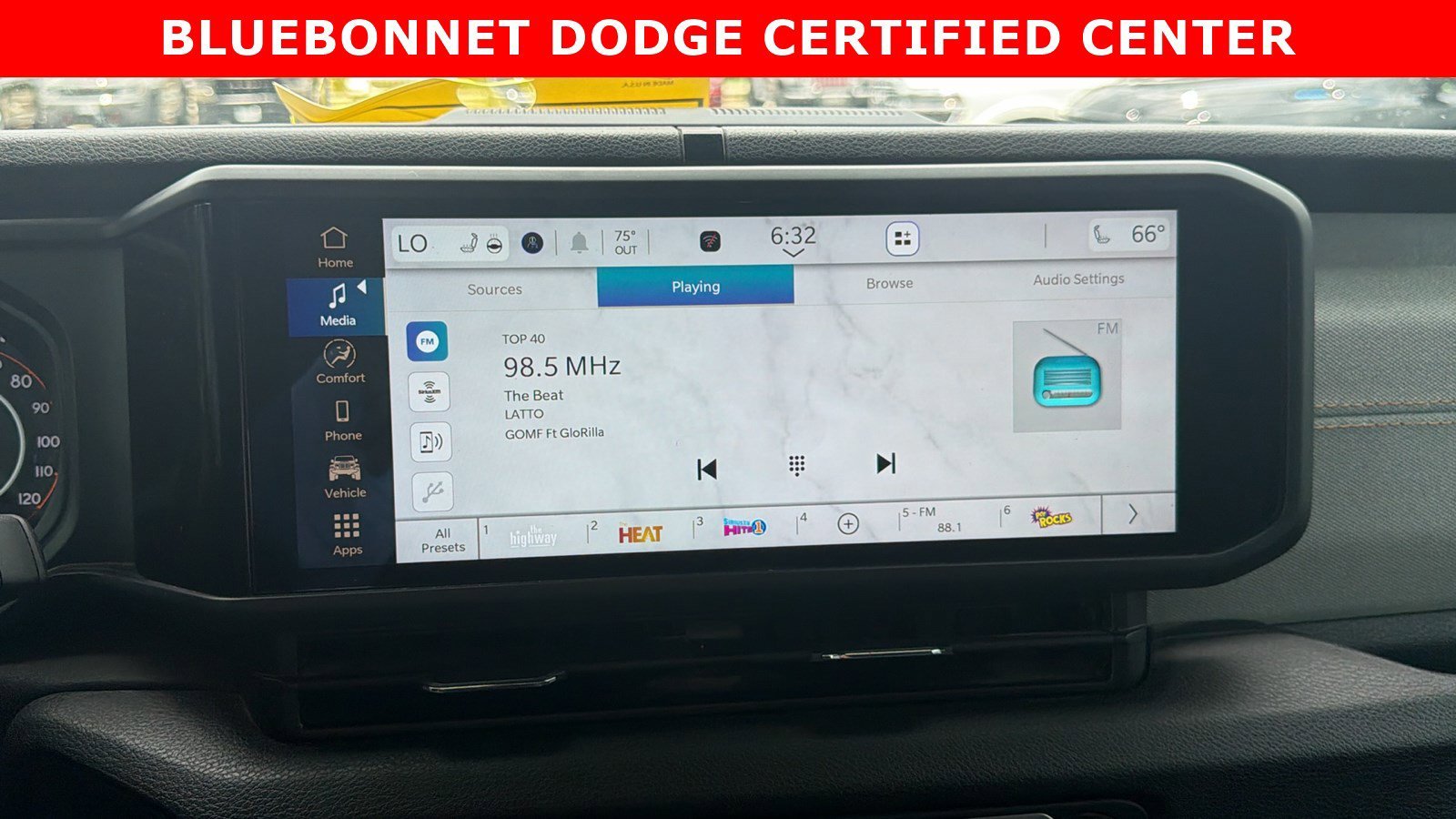 Certified Used 2024 Granite Crystal Metallic Clearcoat Jeep Sport S image 9