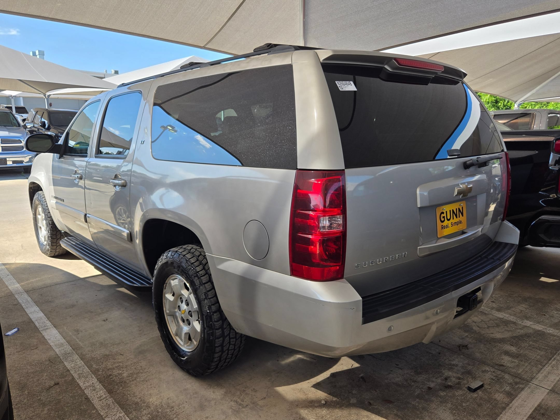 Used 2009 SILVER BIRCH METALLIC Chevrolet LT w/2LT image 6