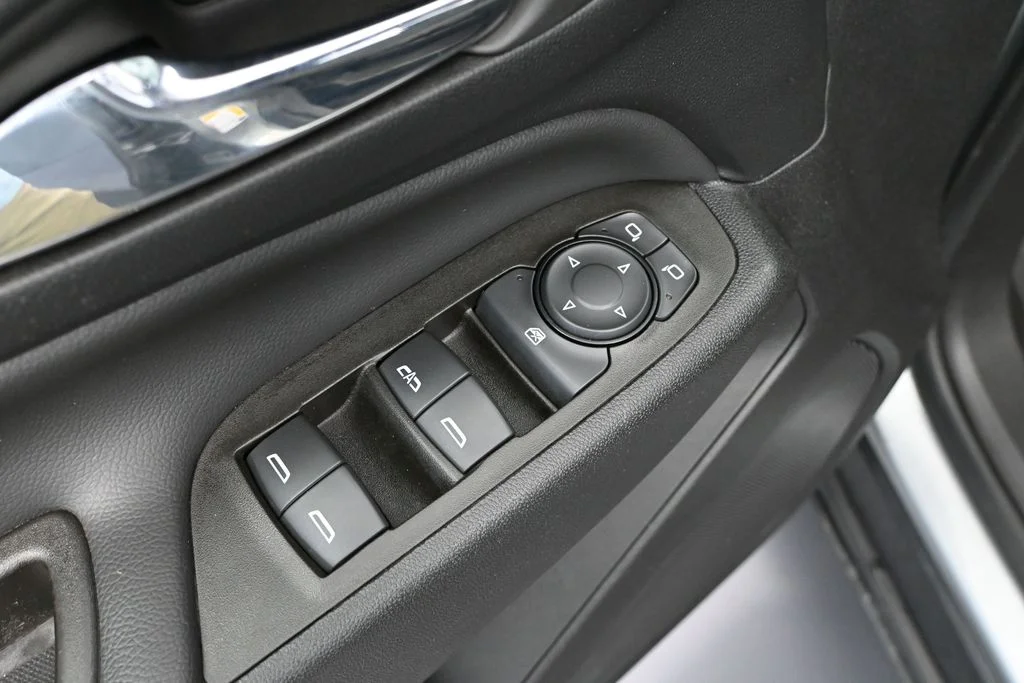 Used 2023 Gray Chevrolet LT image 19