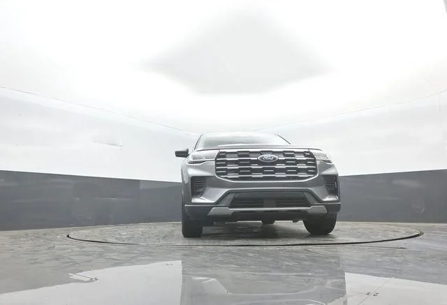 New 2026 Carbonized Gray Metallic Ford Active image 29