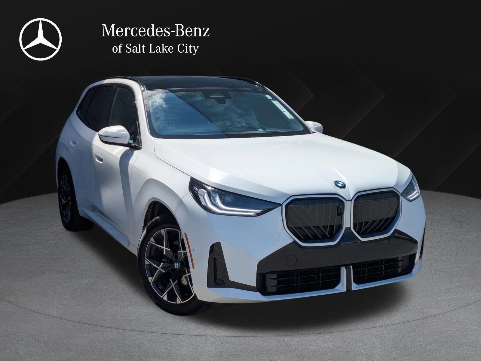 2025 BMW X3 30 XDRIVE's photo