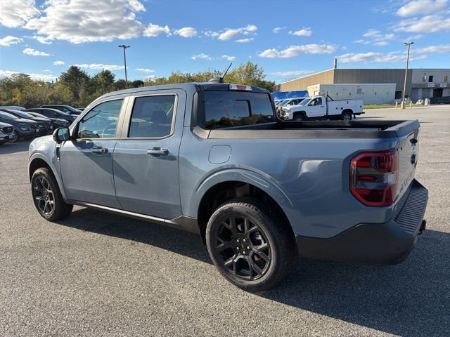 New 2025 Azure Gray Metallic Tri-Coat Ford Lariat® image 4