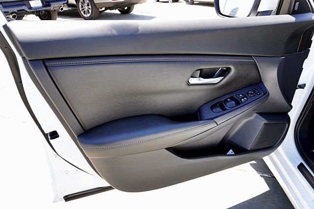 Used 2023 White Nissan SV image 29