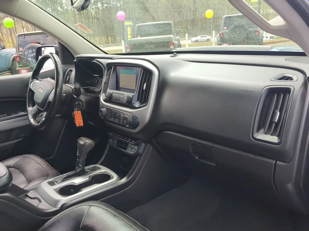 Used 2019 Kinetic Blue Metallic Chevrolet 4WD ZR2 image 26