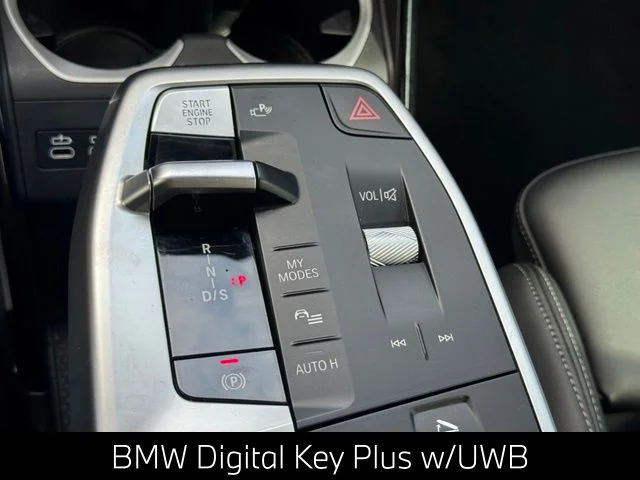 Used 2025 Gray BMW xDrive28i image 33