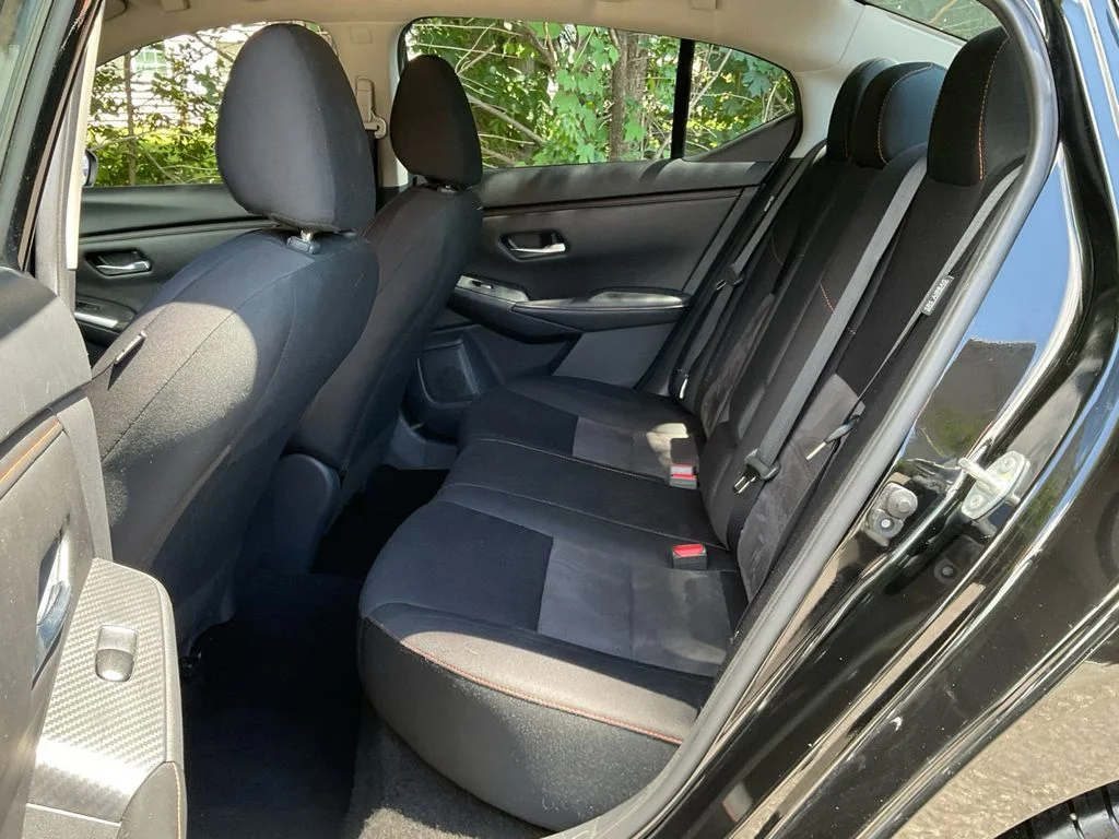 Used 2025 Black Nissan SR image 29