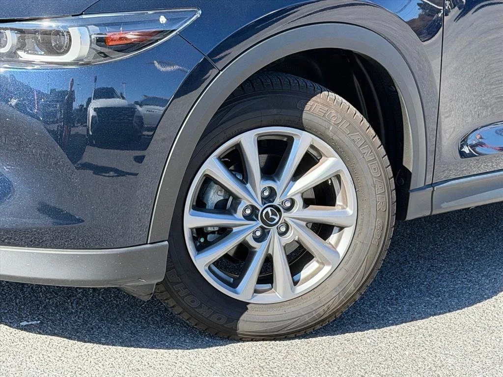 Used 2023 Blue Mazda 2.5 S Preferred Package image 30