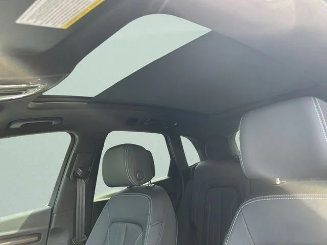 Used 2022  Audi 40 Premium Plus image 26