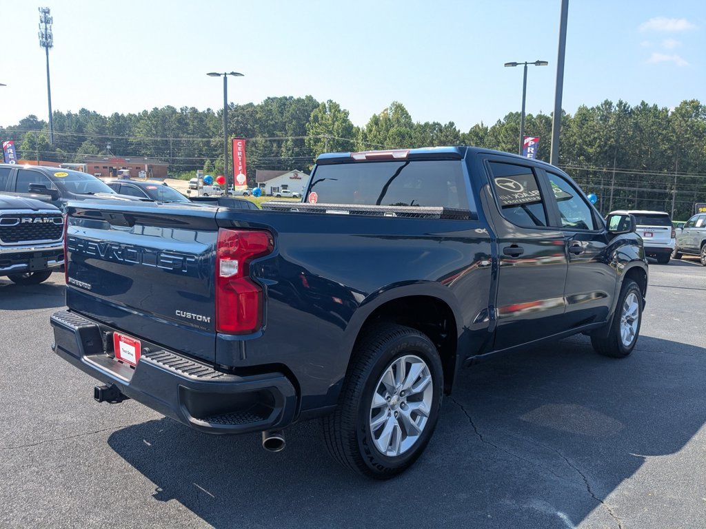 Used 2020 Northsky Blue Metallic Chevrolet Custom image 4