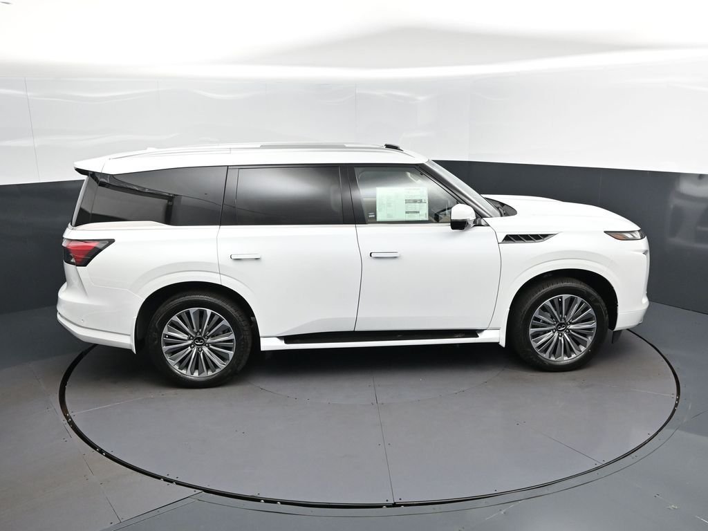 New 2026 RADIANT WHITE INFINITI Luxe 2WD image 36
