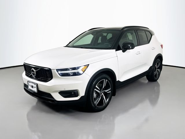 2022|Volvo|XC40|R-Design|4D Sport Utility