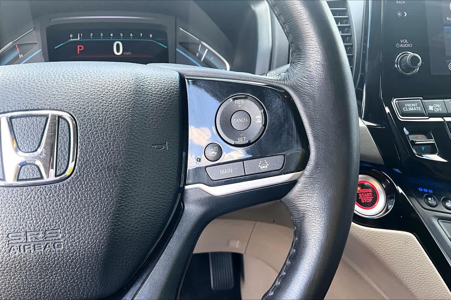 Used 2019 White Diamond Pearl Honda Elite image 25