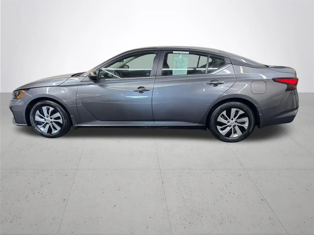 Used 2024 Gray Nissan 2.5 S image 3