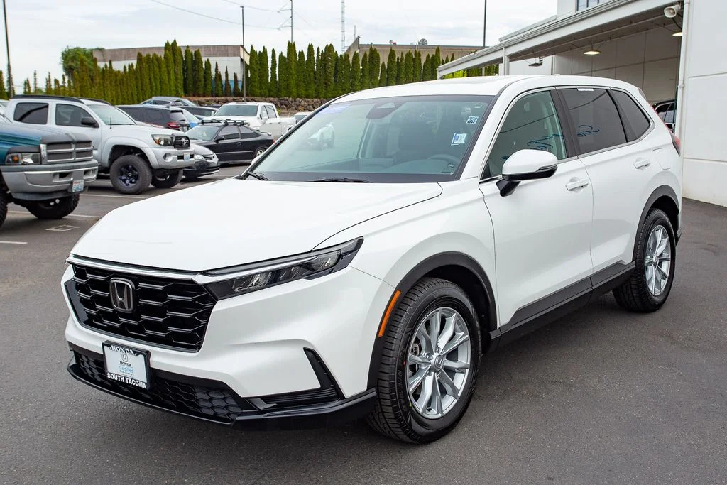 Certified Used 2024 Platinum White Pearl Honda AWD EX image 6