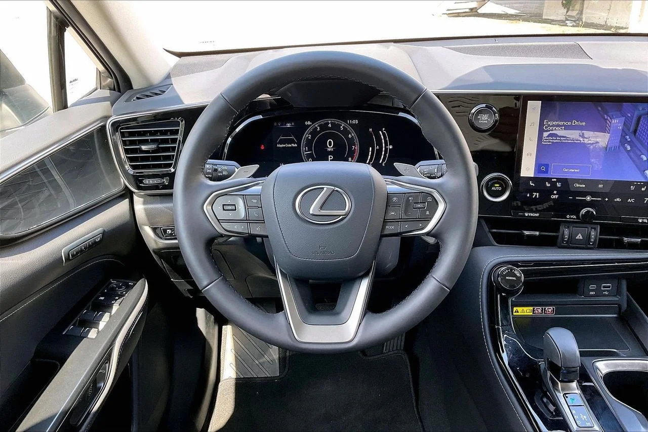 Used 2025 White Lexus 250 Premium image 9