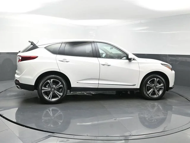 Used 2025 White Acura Technology Package image 8