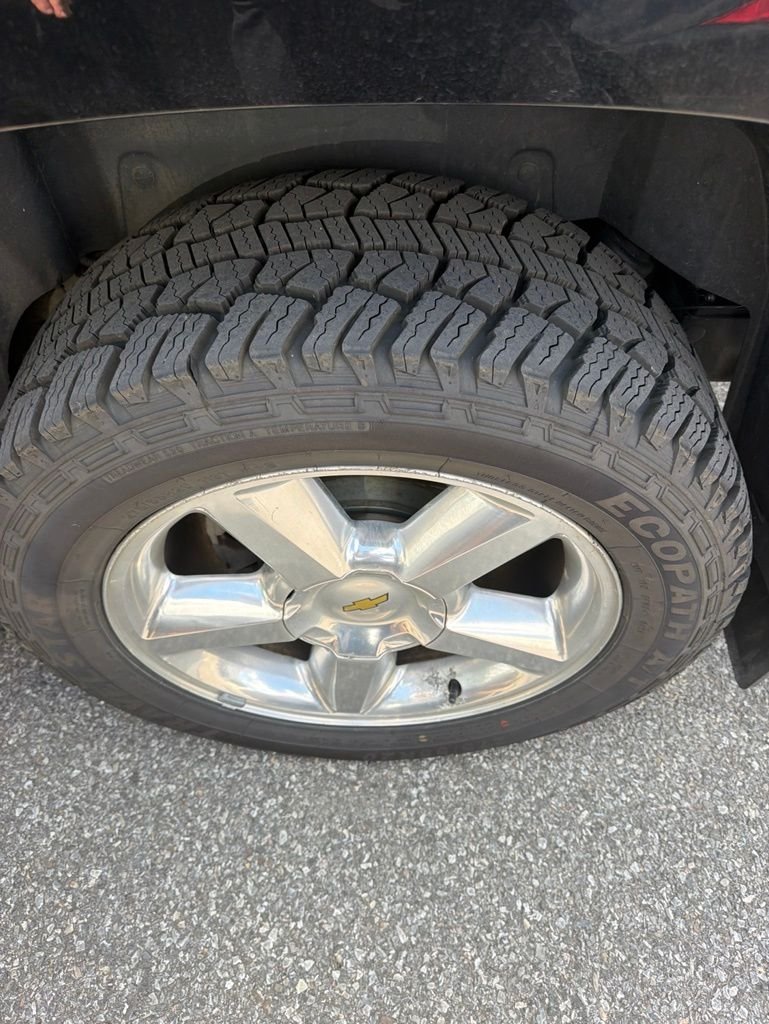 Used 2013 Black Chevrolet LTZ image 8