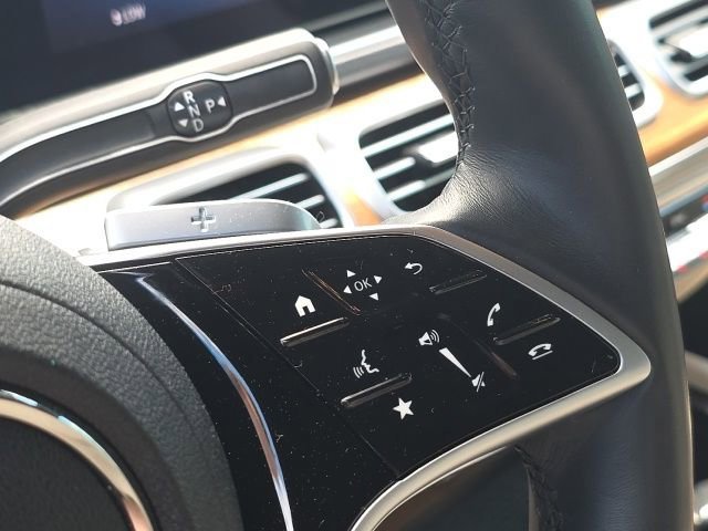Used 2024 Gray Mercedes-Benz GLE 580 image 18