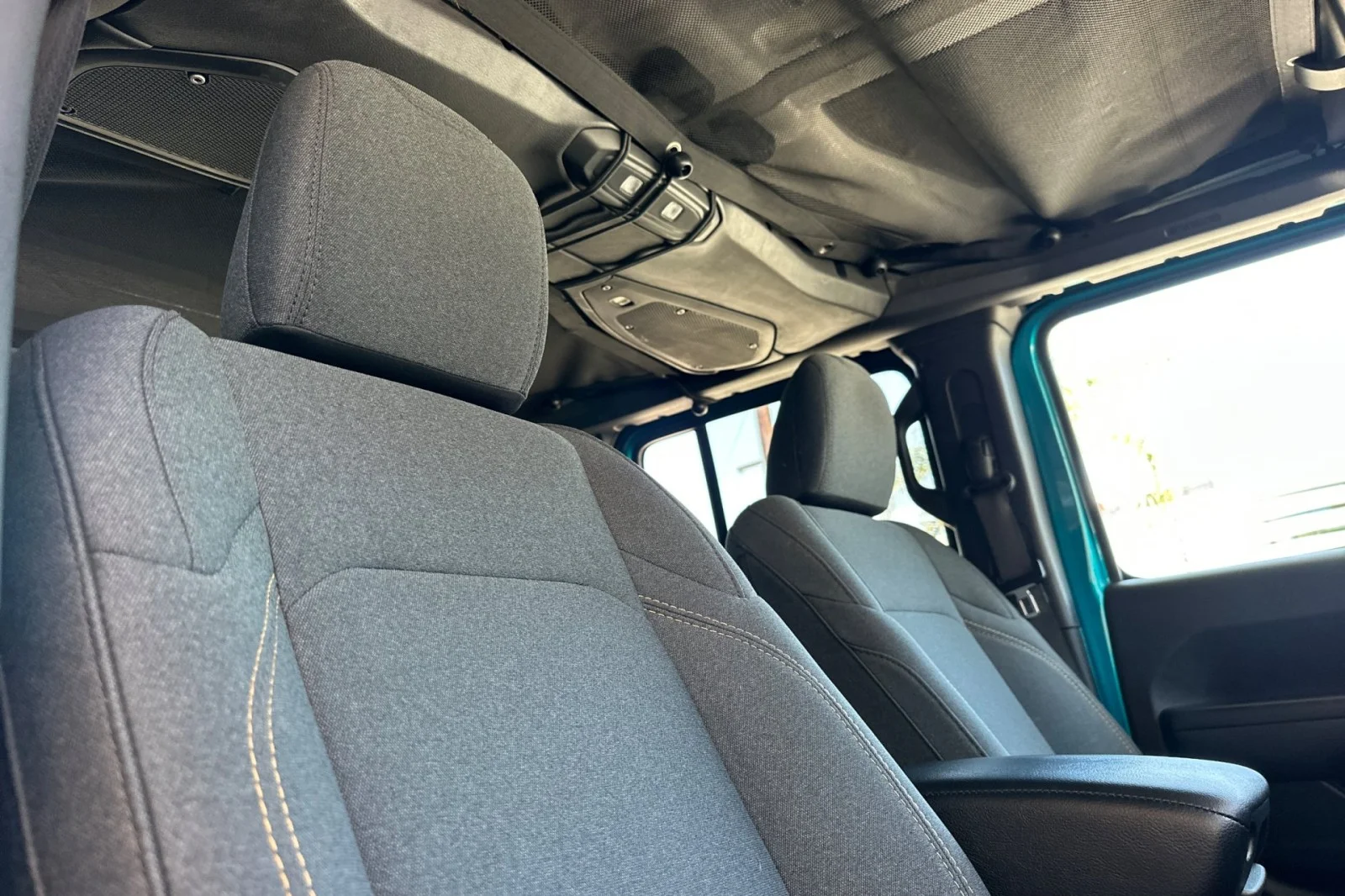Used 2024 BIKINI PEARL Jeep Willys image 17