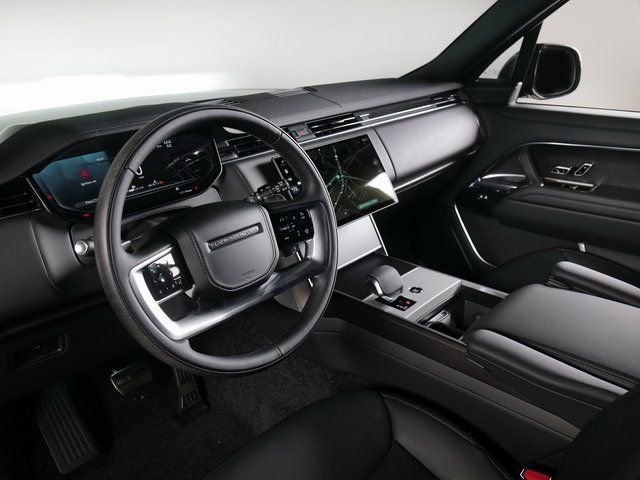 New 2026 Santorini Black Land Rover P530 SE 7 SEAT image 17