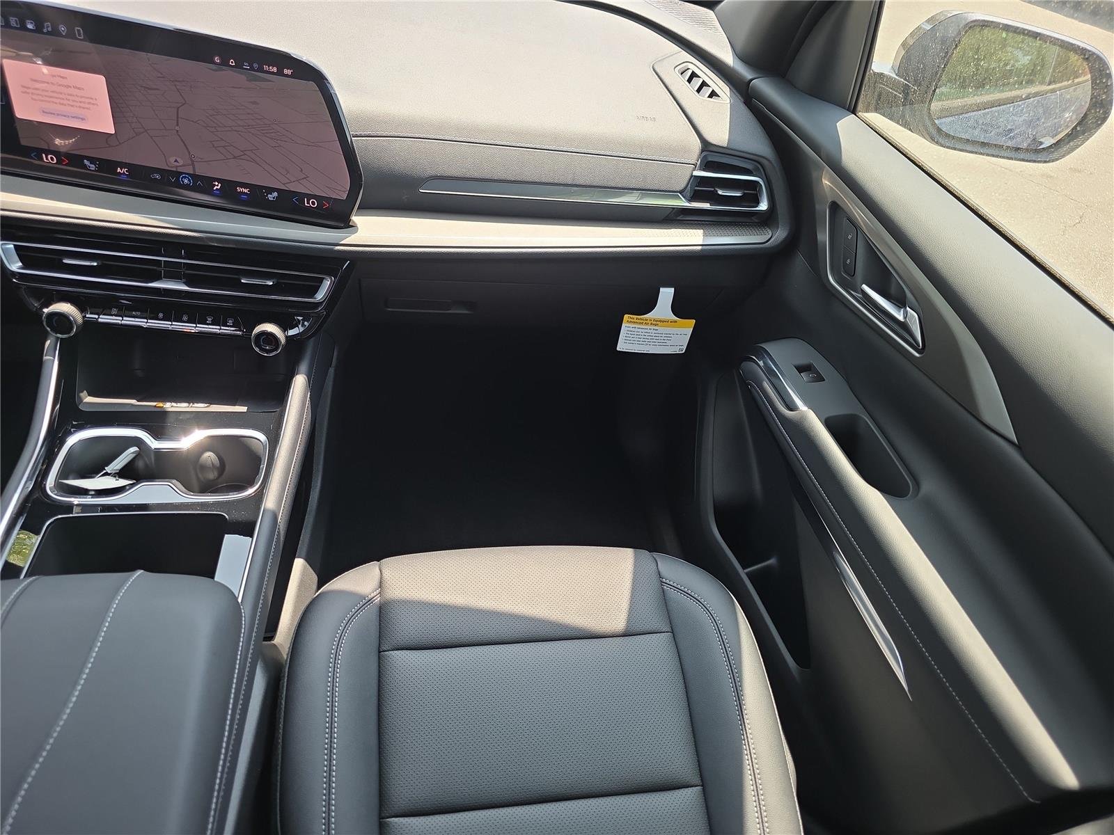 2026 Chevrolet Traverse LT - Photo 15