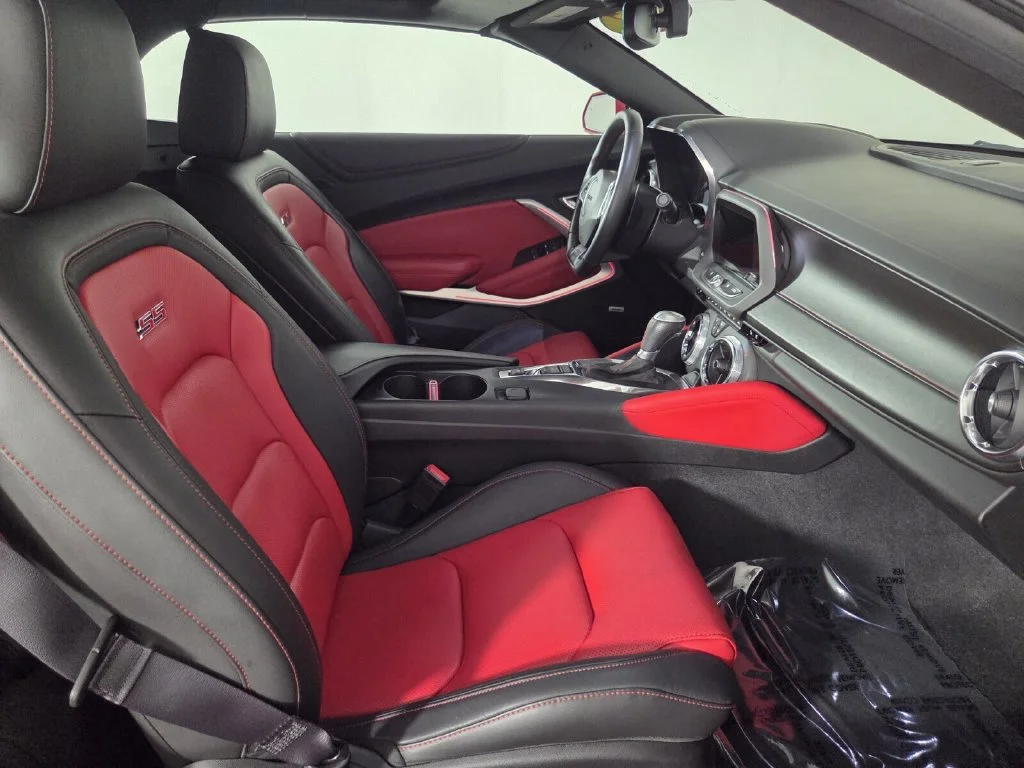 Used 2017 Red Hot Chevrolet 2SS image 30