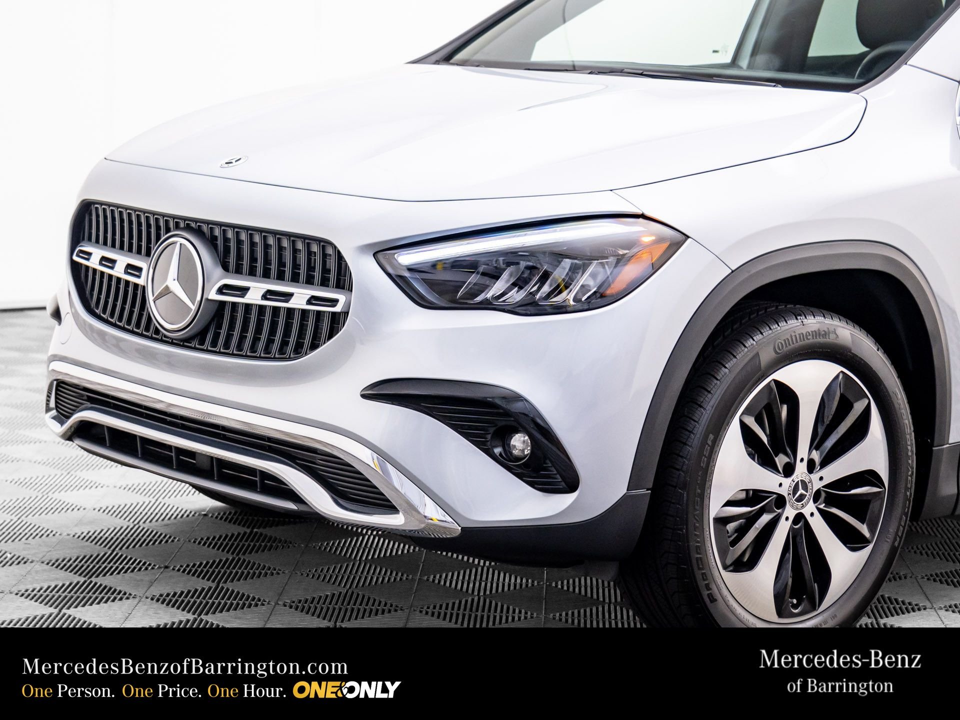 New 2026 Cirrus Silver Metallic Mercedes-Benz GLA 250 image 35