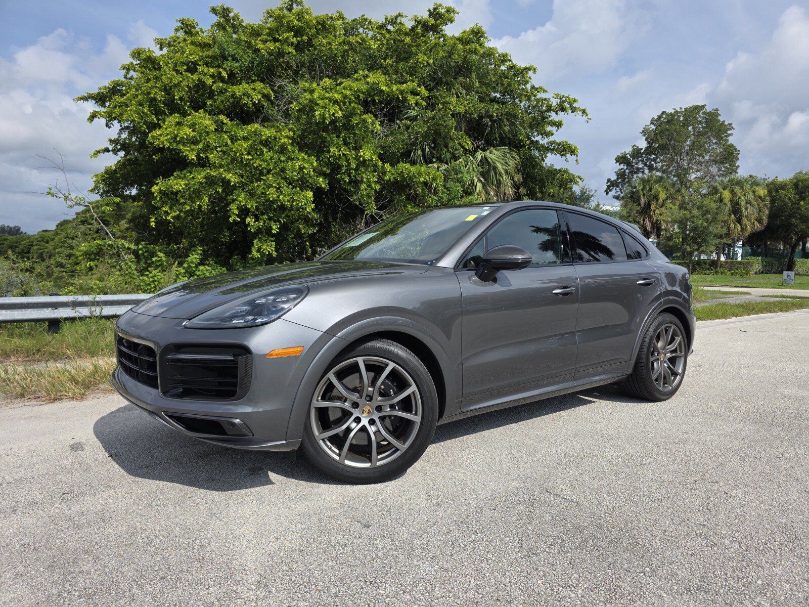 Used 2023 Quartzite Grey Metallic Porsche GTS Coupe image 1