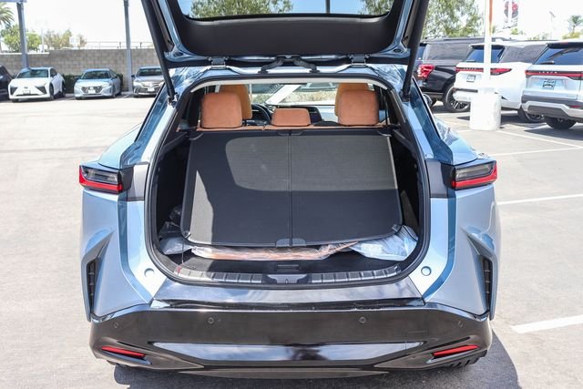 Certified Used 2023 ETHER Lexus 450e Luxury image 32