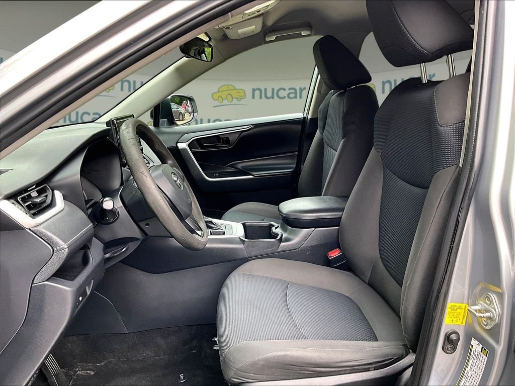 Used 2022 Silver Toyota LE image 10