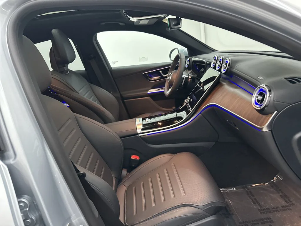 Used 2026 Silver Mercedes-Benz GLC 300 Coupe image 27