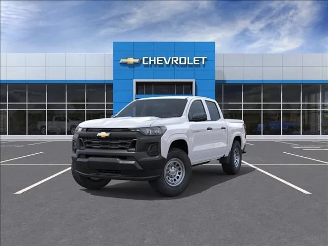 New 2026 Summit White Chevrolet WT image 8